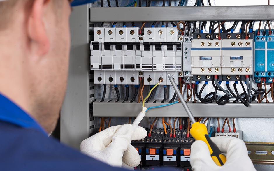 dépannage électricien Louveciennes